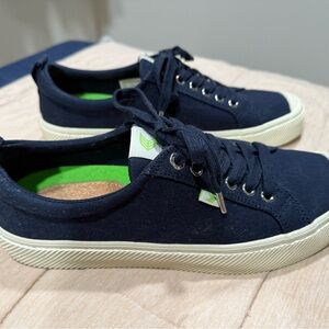 Cariuma Navy Canvas Sneakers with White Soles